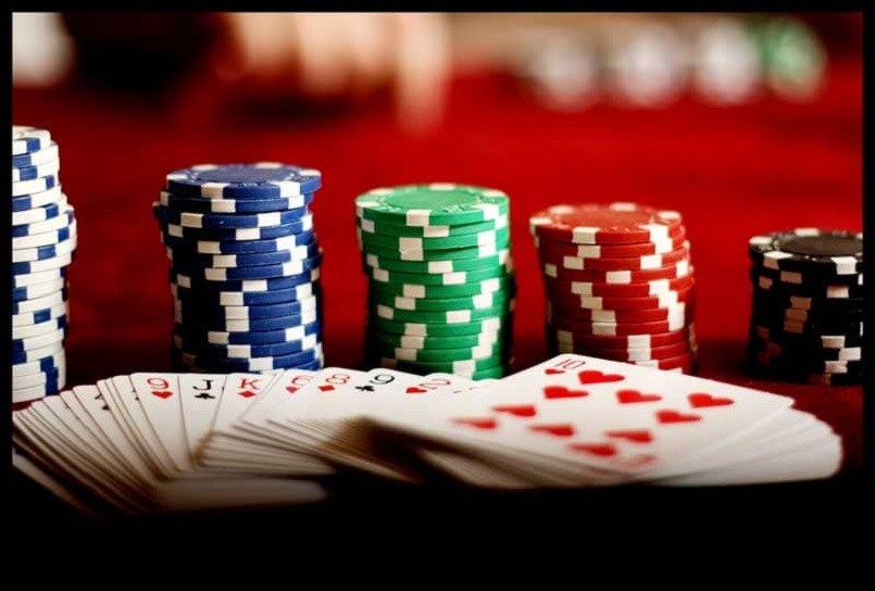 Rút tiền nhanh chóng khi thắng cược game bài poker